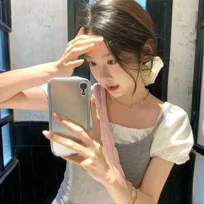 模模糊糊